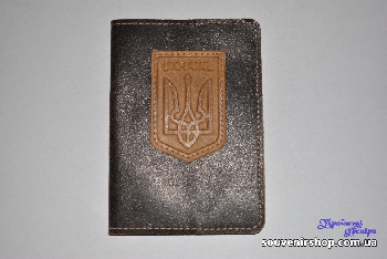 Кожаная обложка на паспорт с трезубцем
